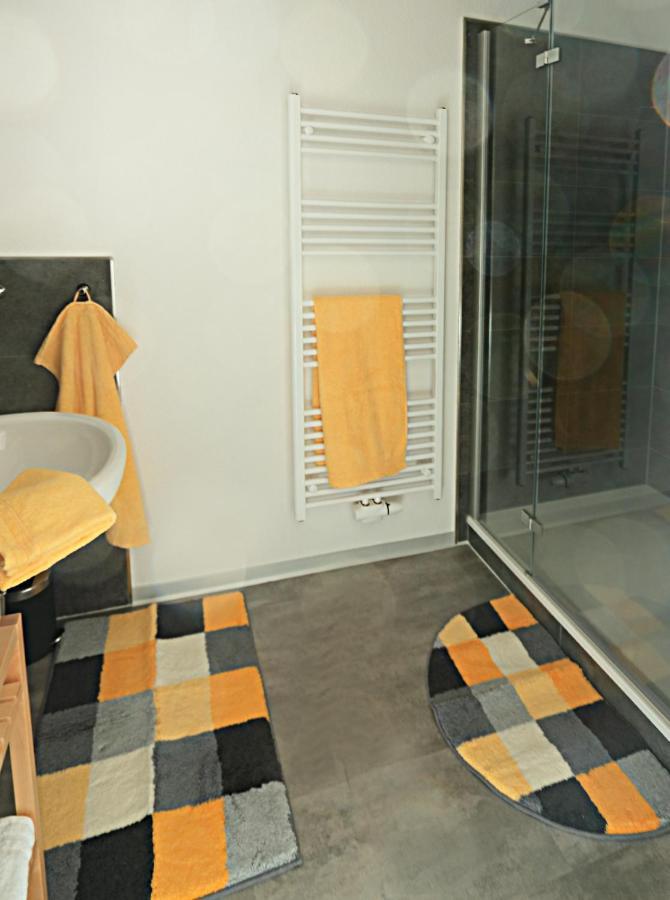 Moderne Ferienwohnung In Alter Villa ゲオルゲンタール エクステリア 写真